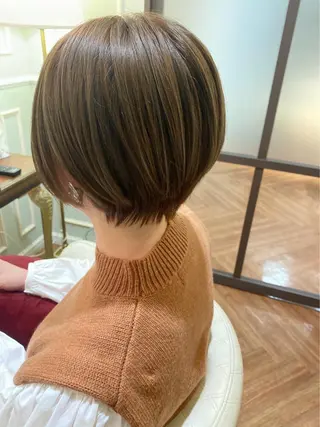 ショート すずき まゆのヘアスタイル