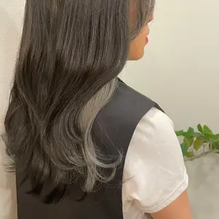 ロング カラー 今田 飛奈のヘアスタイル
