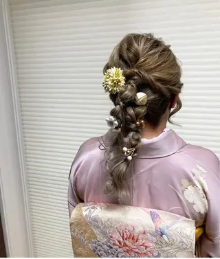 ヘアアレンジ make room Blissのヘアスタイル
