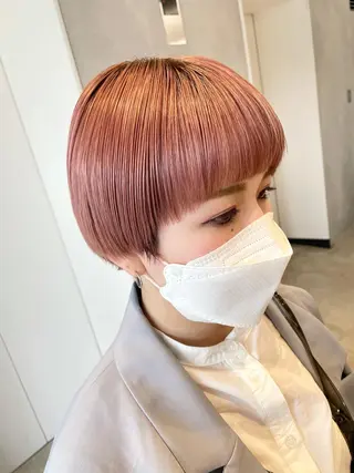 ショート カラー ハイトーン×レイヤー ／遠藤将太のヘアスタイル