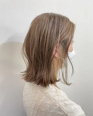 ミディアム カラー かわさき ともやのヘアスタイル