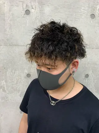 ショート パーマ メンズ クセを最大限に活かす メンズパーマ奈良大祐のヘアスタイル