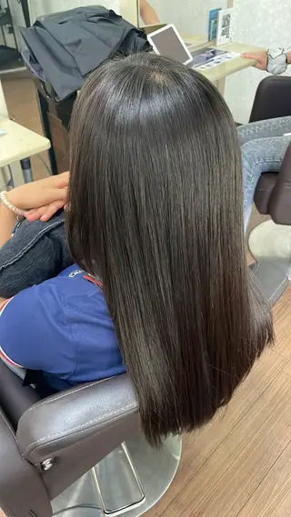 ロング 井上 孝雄のヘアスタイル