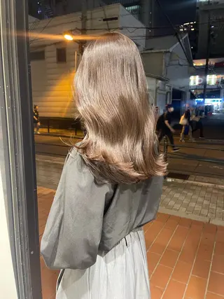 セミロング 福山 晴香のヘアスタイル