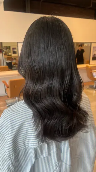 ミディアム ❄️ さき❄️のヘアスタイル