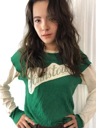 ロング カラー eri kinjoのヘアスタイル