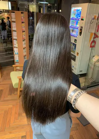 ロング カラー 矢野 晃平のヘアスタイル