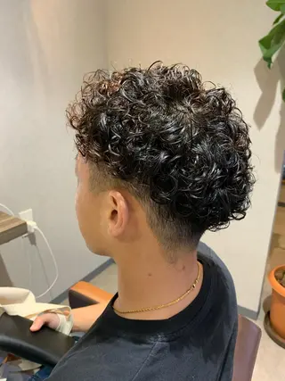 ショート パーマ 山本 貴弘のヘアスタイル