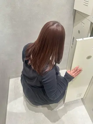 ミディアム 小寺 唯希のヘアスタイル