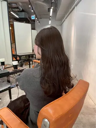 ロング カラー 中田 桃夏のヘアスタイル