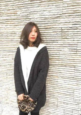 ミディアム La fith  hair chill 松山大街道店所属・不動令 認定カラーリストのヘアスタイル