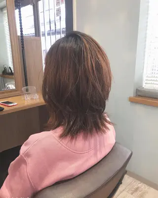 ミディアム 平野 沙織のヘアスタイル