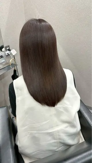 セミロング カラー SLASHスラッシュ 兵頭　裕のヘアスタイル
