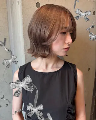ショート 広香🪽ハイトーン/ レイヤー/ヘアセットのヘアスタイル