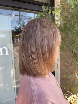 セミロング 《nico》 髙橋秋花🖤🧡のヘアスタイル