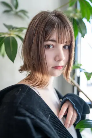 ミディアム カラー 顔周りカット・相談 レイヤーも◎しずくのヘアスタイル