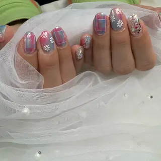 ネイル 東 千夏のネイルデザイン