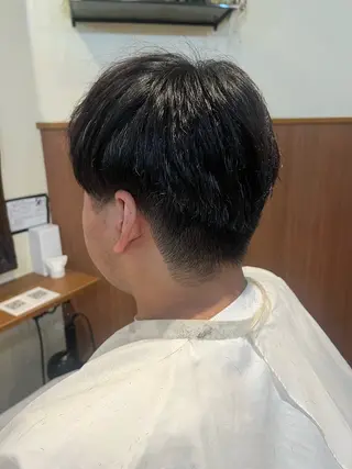 メンズ PINOT梅田 MOKAのヘアスタイル