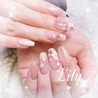 ネイル Lily*nail 🌻Mii🌻のネイルデザイン