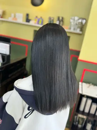 ロング カラー 米倉 麻衣のヘアスタイル