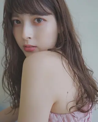 ロング カラー 花井 啓好のヘアスタイル