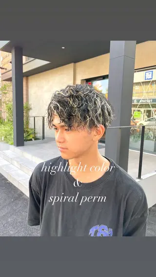 パーマ メンズ 横山 亮太のヘアスタイル