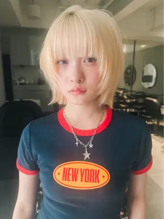 セミロング 村田 灯のヘアスタイル
