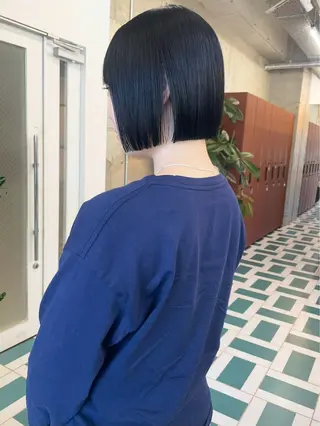 ショート カラー RIN🎀レイヤー/ ボブ/オリーブカラーのヘアスタイル