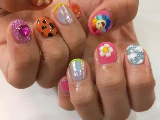 ネイル はばすみれ🎀ﾈｲﾙ 光ﾌｪｲｼｬﾙ ﾍｱのネイルデザイン