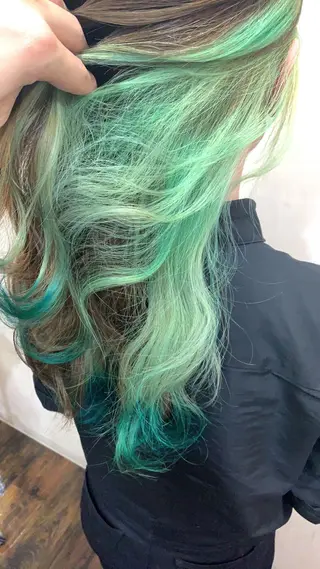 カラー Be-COOL新札幌所属・佐藤 舞のヘアスタイル