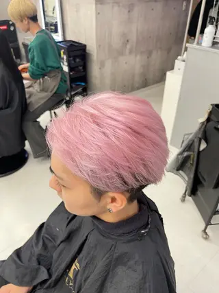 ショート カラー パーマ ヘアアレンジ メンズ キッズ レイヤーの魔術師 𓍼takumi𓍼のヘアスタイル