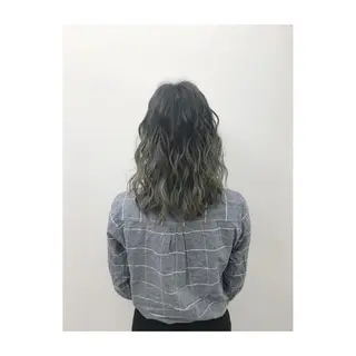 セミロング カラー 永岡 鉄平のヘアスタイル