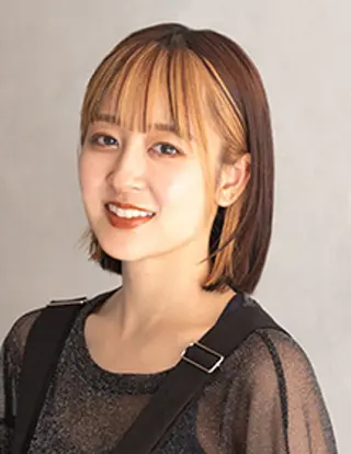 カラー Earth中島 育枝のヘアスタイル