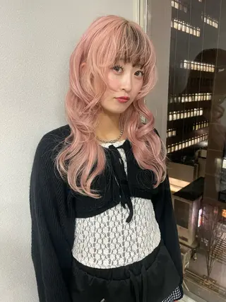 ロング 沢井 優衣のヘアスタイル