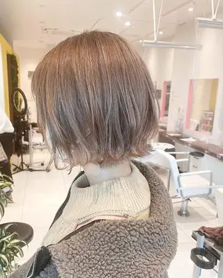 ミディアム カラー ウルフカット ハッシュカット/七海のヘアスタイル