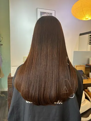 ロング 三國 栞音のヘアスタイル