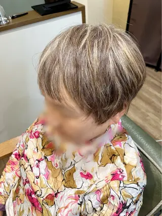 ショート カラー Ray hair 春日部のヘアスタイル