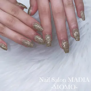 ネイル momo .のネイルデザイン