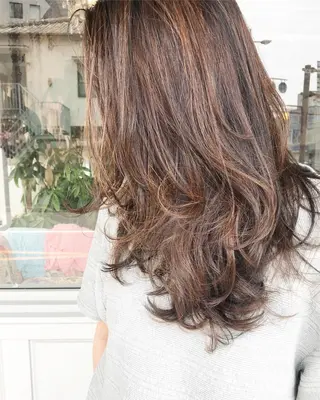 セミロング カラー ヘアアレンジ Mariana/ 鶴原-ハイライトのヘアスタイル
