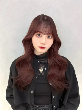 ロング まなり See.のヘアスタイル