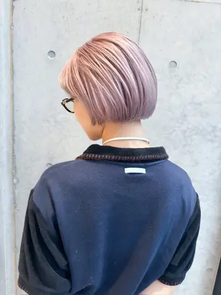 ショート カラー ヘアアレンジ ミニボブ/ブリーチ 🌈MISATOのヘアスタイル