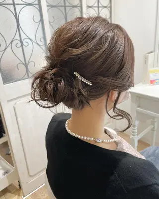 ミディアム カラー パーマ ヘアアレンジ メンズ キッズ ネイル マツエク・マツパ 🫧垢抜けヘア🫧 SHIORIのヘアスタイル