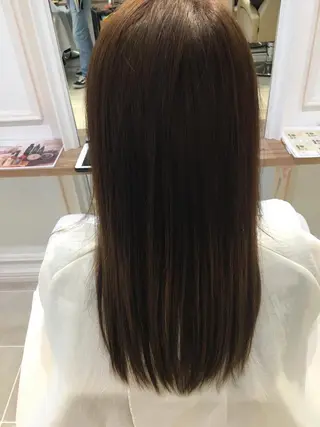 ロング ERIKO Tのヘアスタイル
