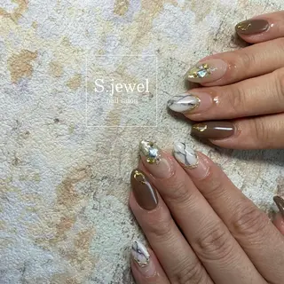 ネイル S. JEWELのネイルデザイン