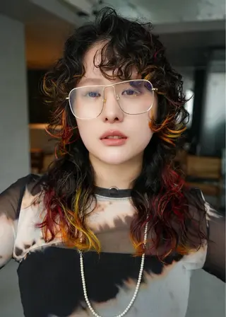 セミロング パーマ 小田 晃瑛のヘアスタイル