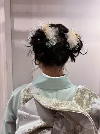 ミディアム 中山 郁恵のヘアスタイル