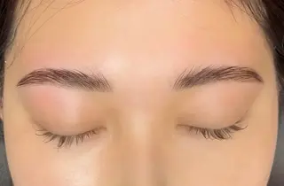 アイブロウ 🎀iida yura🎀のマツエク・マツパデザイン