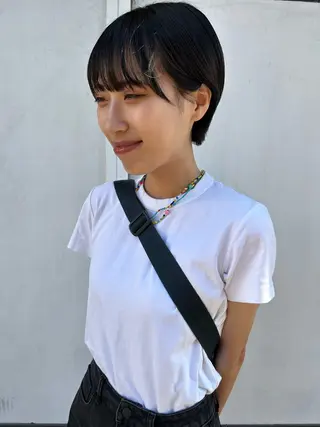 ショート 小林 朋花のヘアスタイル