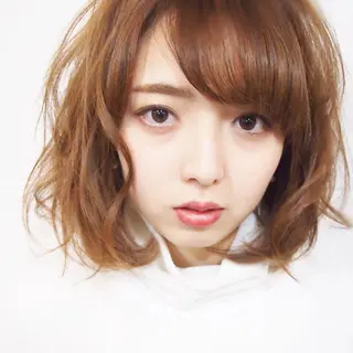 ショート ミディアム カラー tuuli トゥーリのヘアスタイル