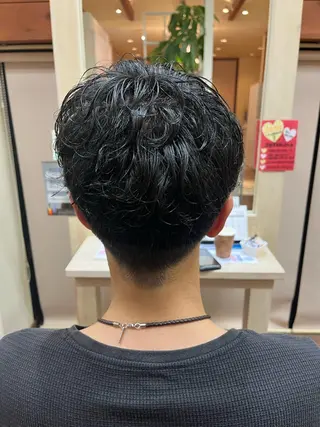 パーマ メンズ 水口 真穂のヘアスタイル